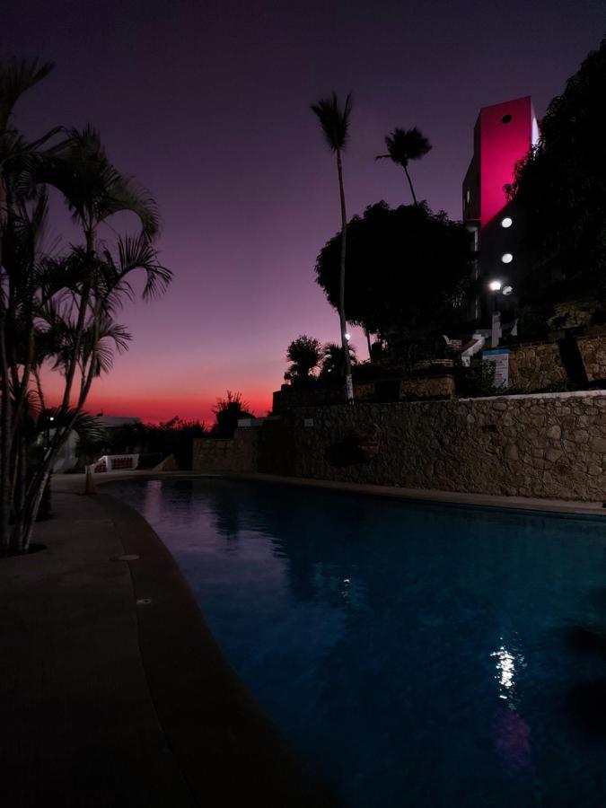 Casa Blanca Grand Lägenhet Acapulco Exteriör bild